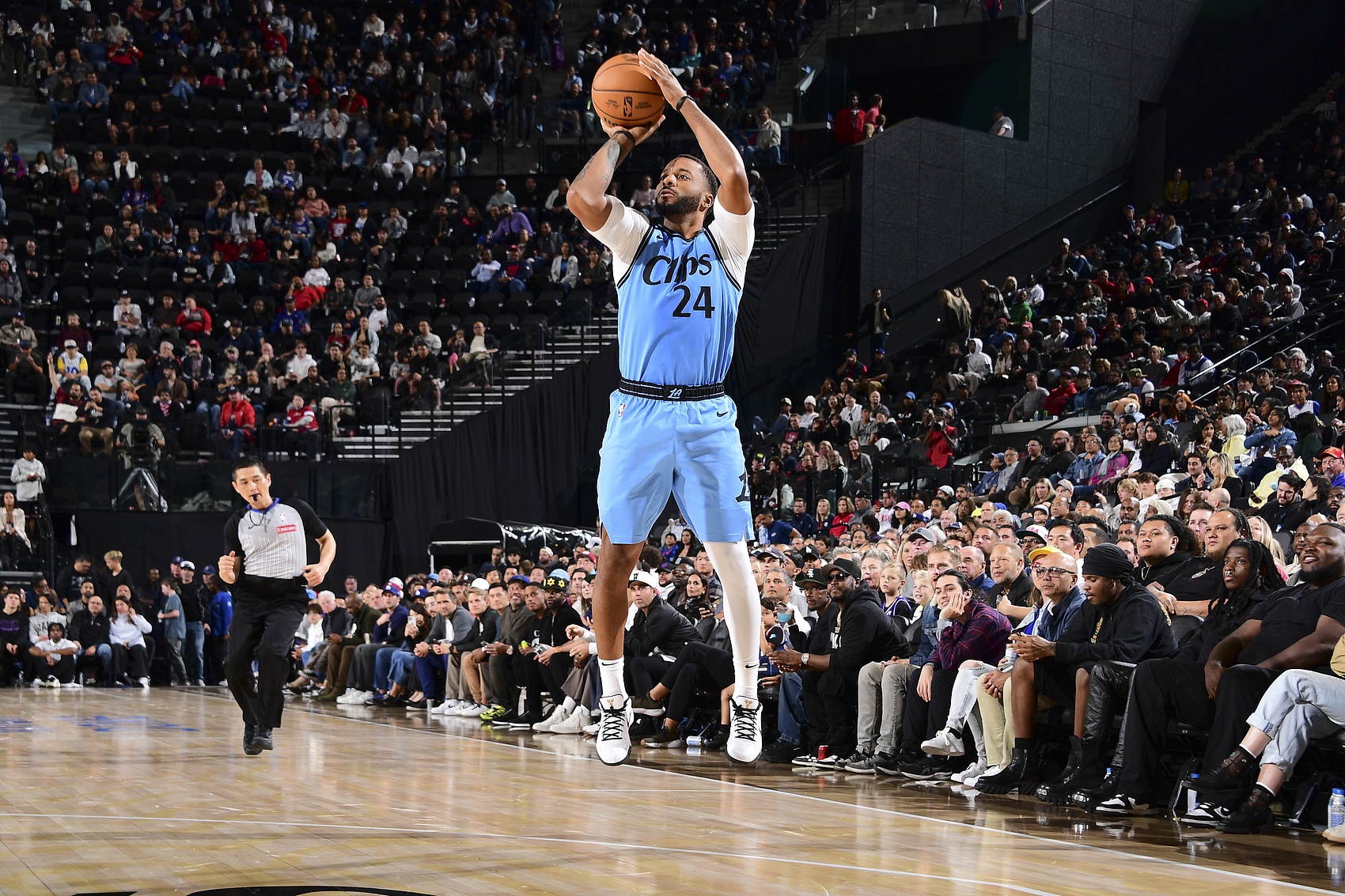 Shams：热火把鲍威尔视作和希罗&amp;阿德巴约长期搭档的合适人选