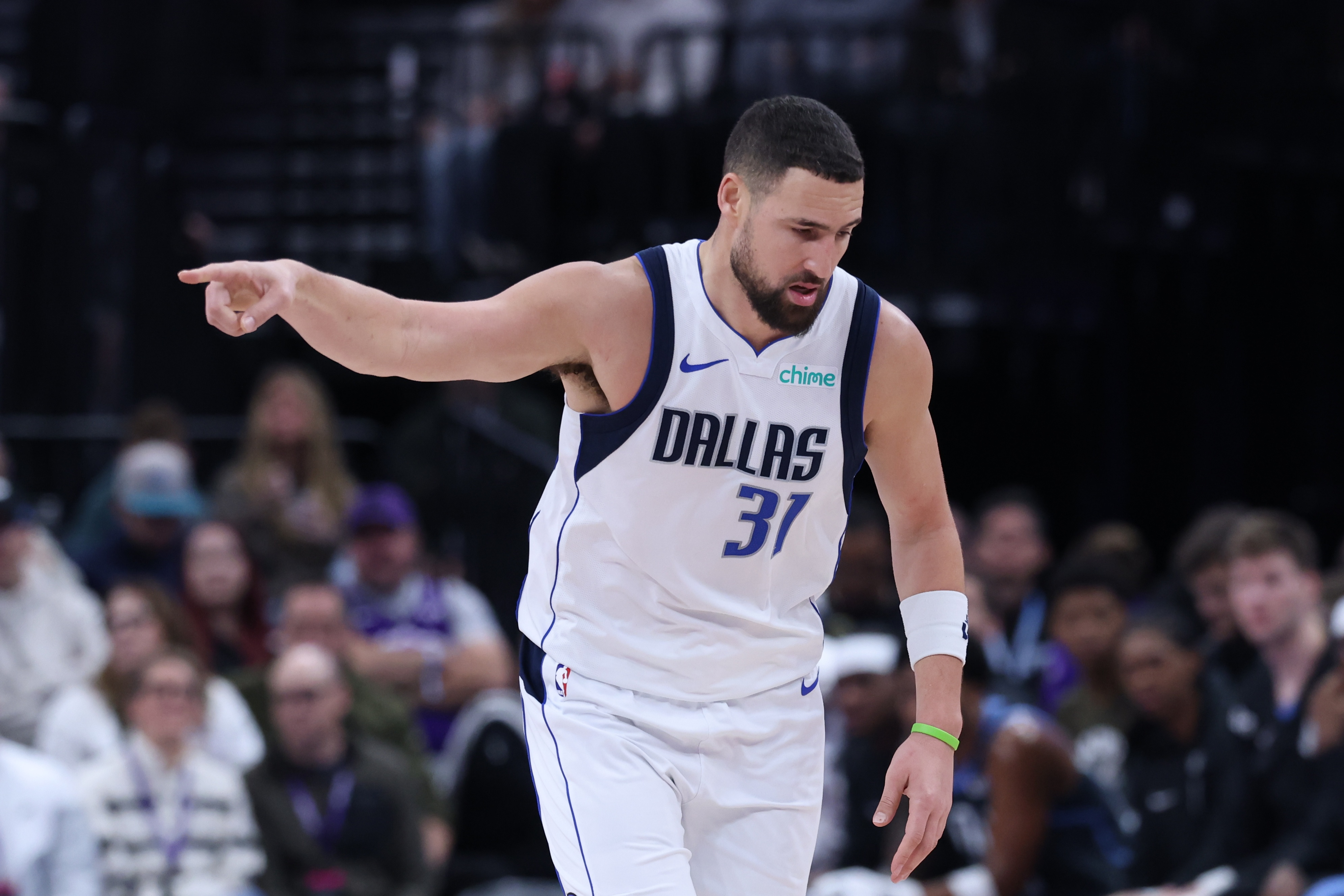 开云官网APP-克莱告诫新秀：第一年别搞太多目标 去享受去学习就行