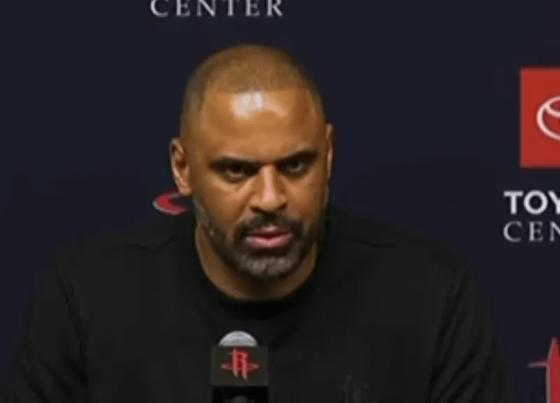 开云智能服务-乌度卡：当我们比赛节奏停滞不前的时候，谢泼德带来了活力